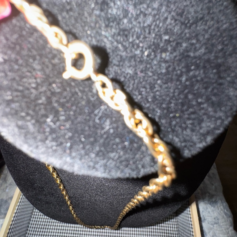 Sarah Coventry Scorpio Pendent - Picture 7 of 7